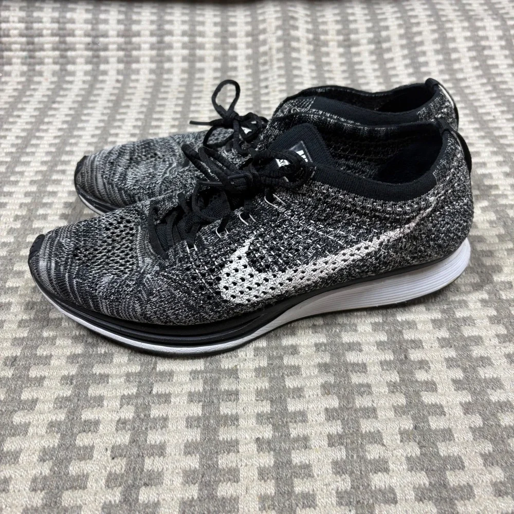 Nike flyknit racer